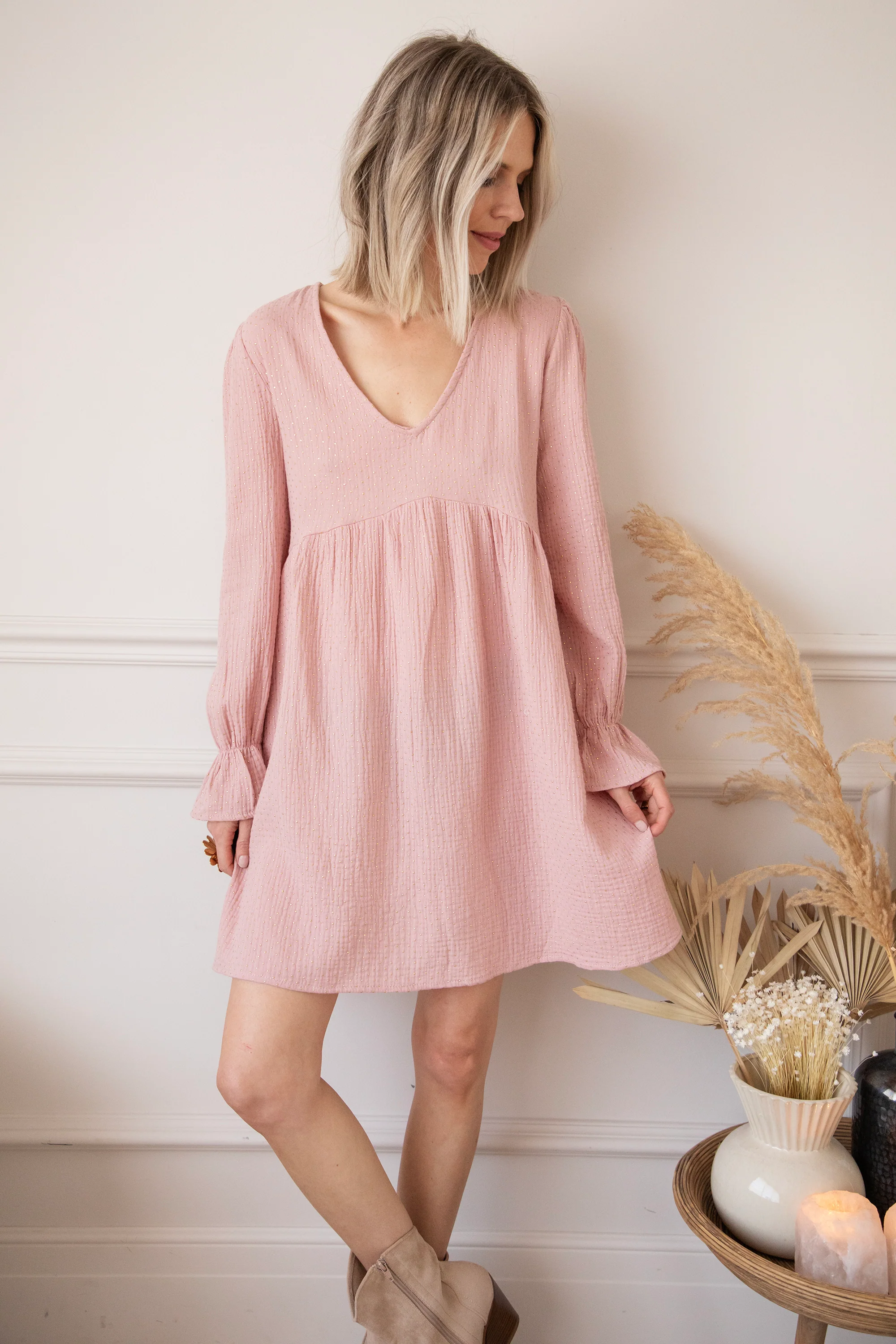 Shine Like Gold Old Pink - Jurk - Image 8