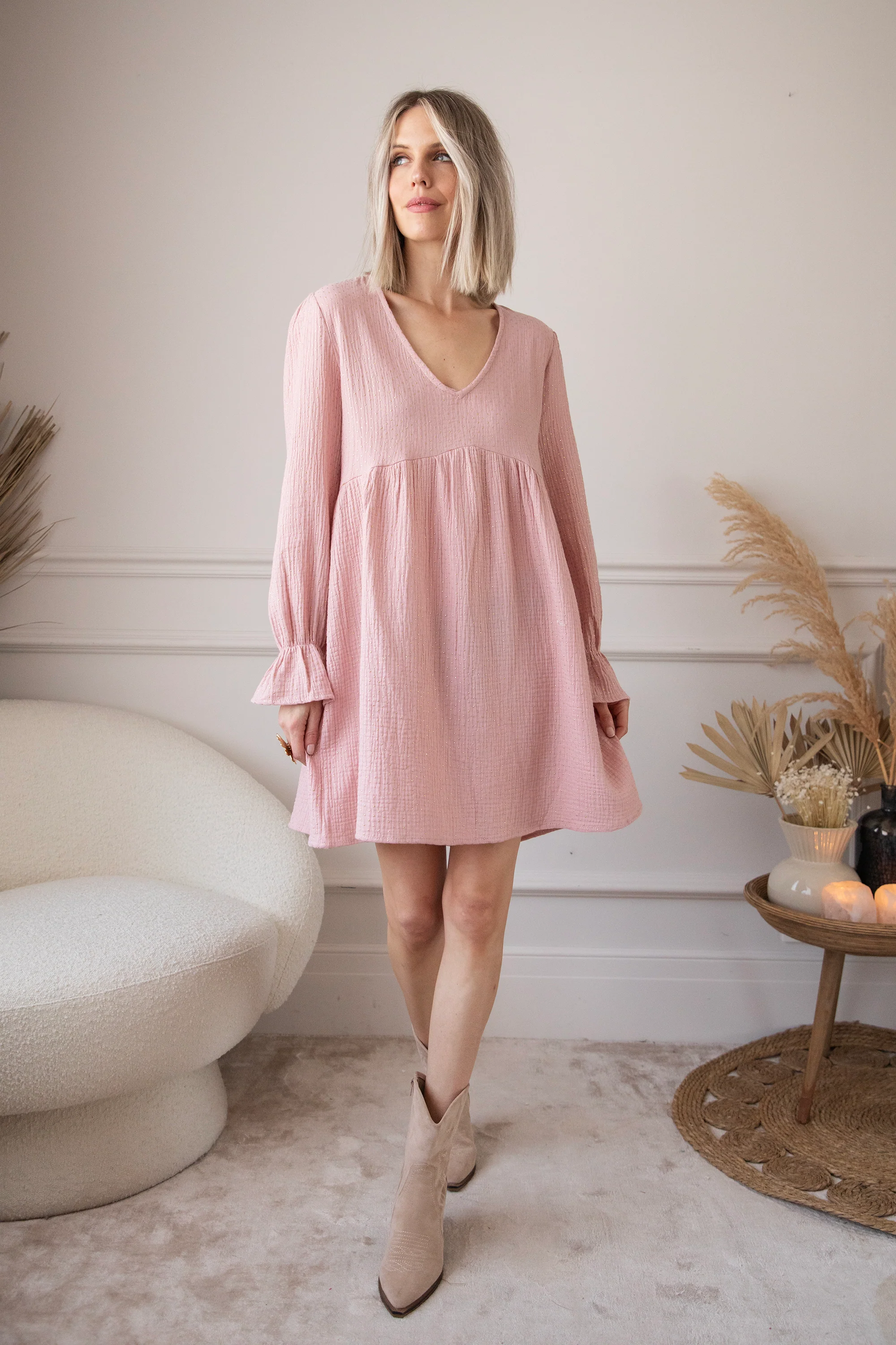 Shine Like Gold Old Pink - Jurk - Image 9