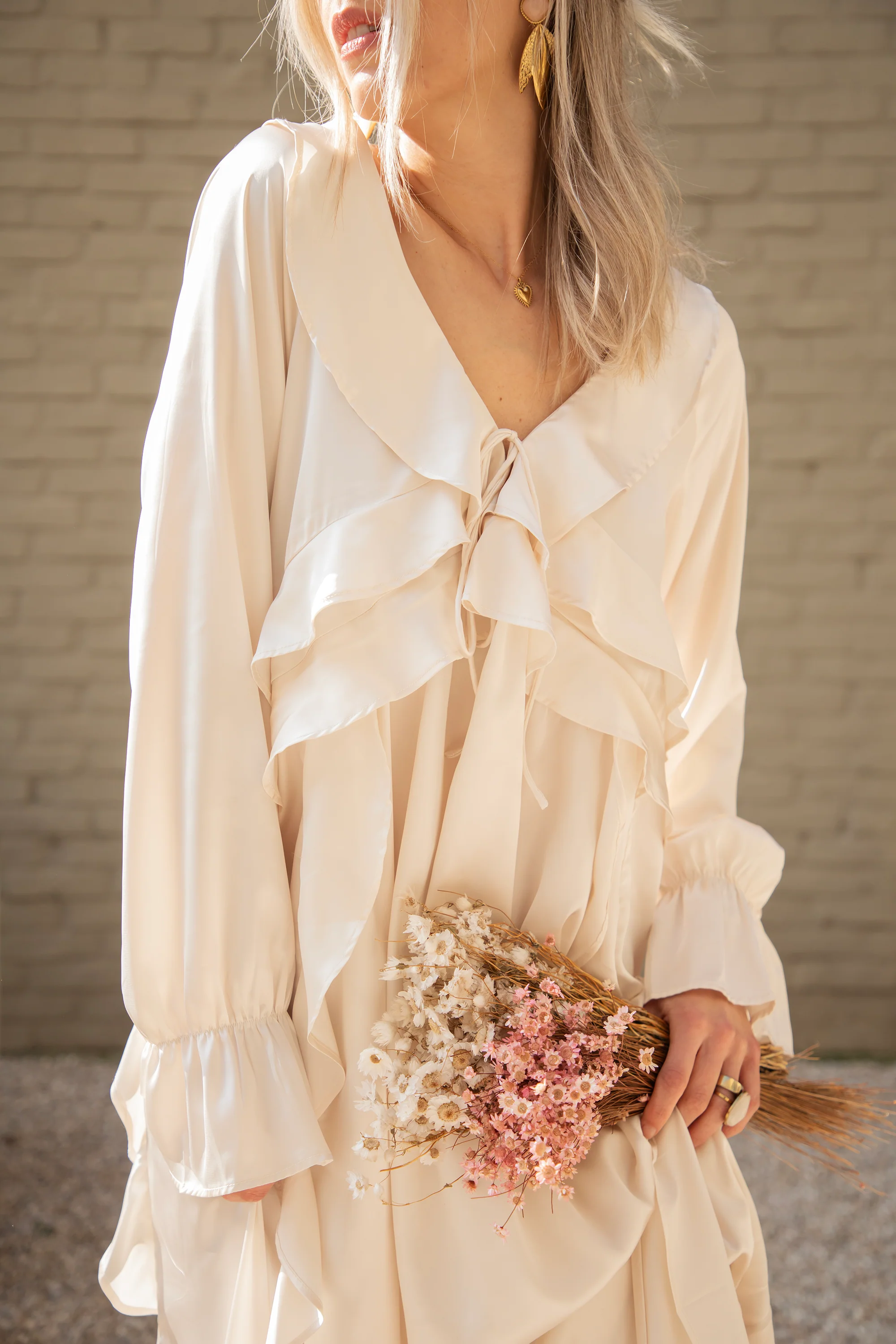 Sidona Satin Beige - Maxi Jurk - Image 2