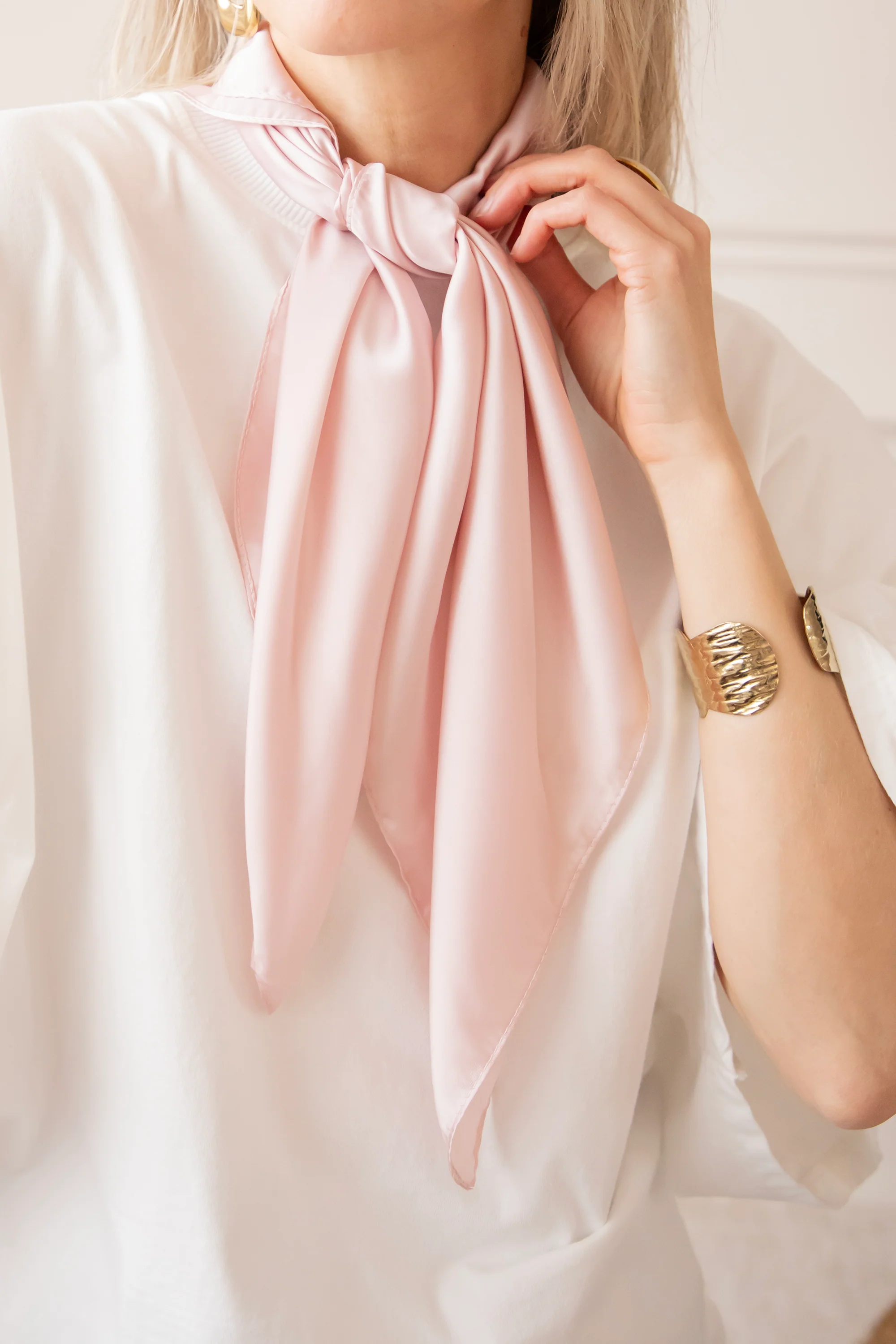 Silk Serenade Baby Pink - Sjaal - Image 5