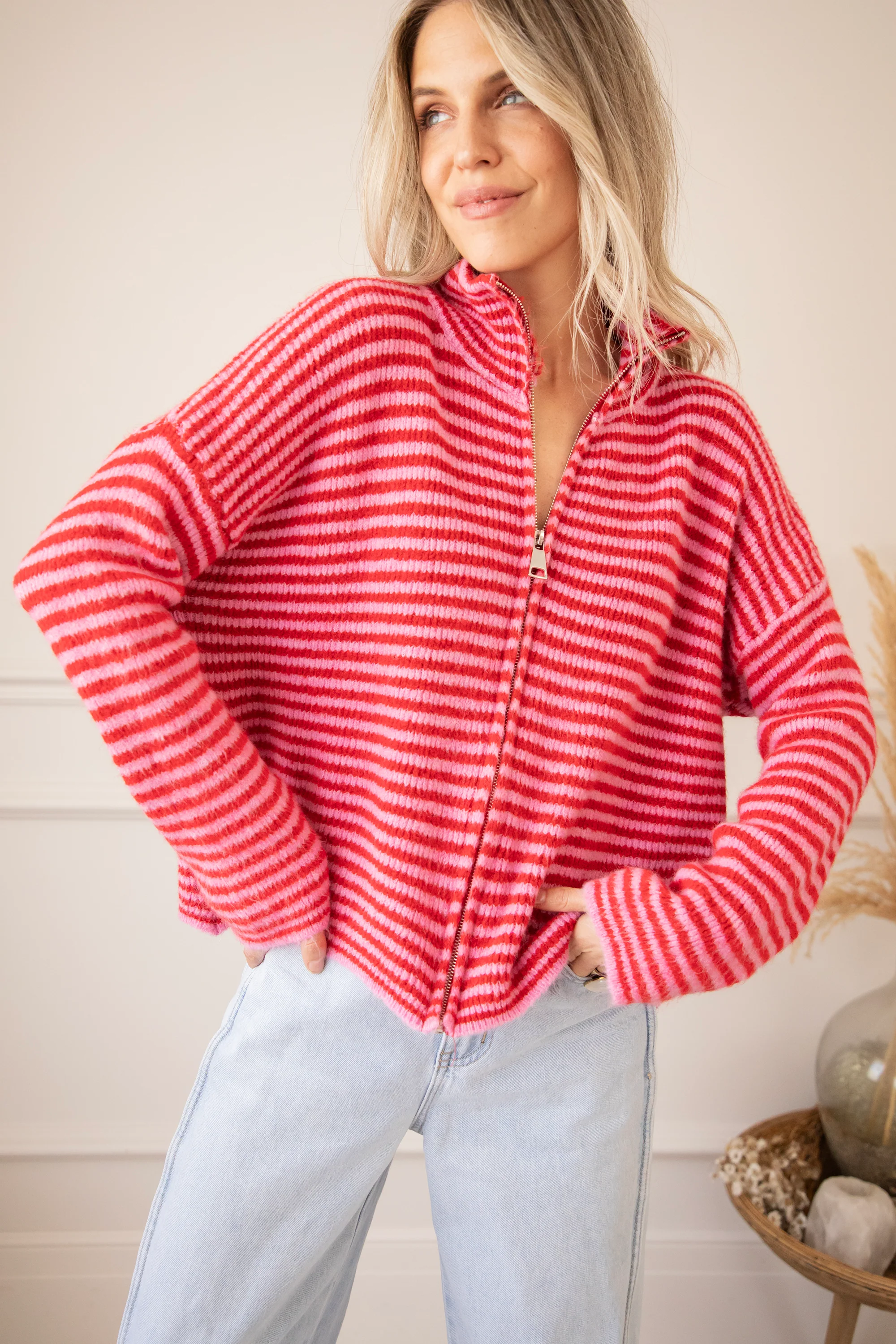 Simply Stripes Pink/Red - Vest - Image 4
