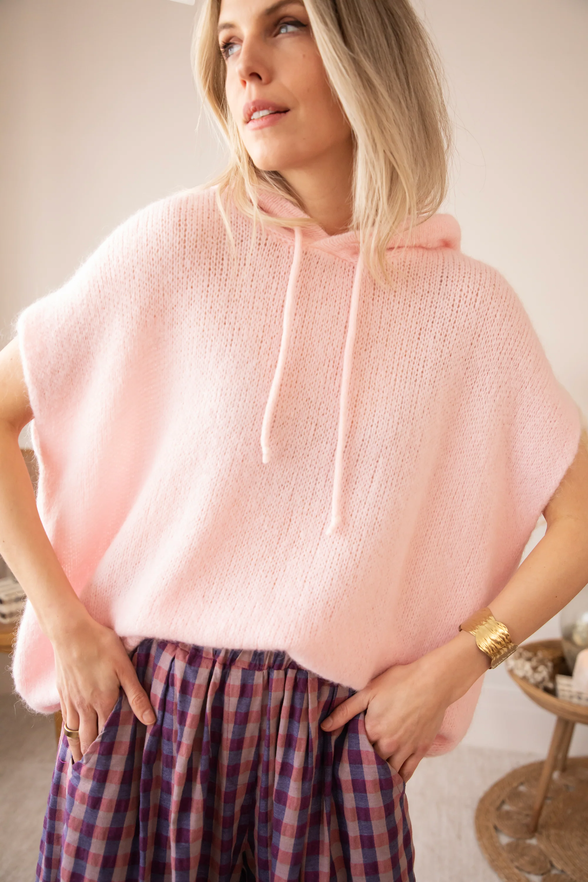 Sleeveless Ease Baby Pink - Trui - Image 5