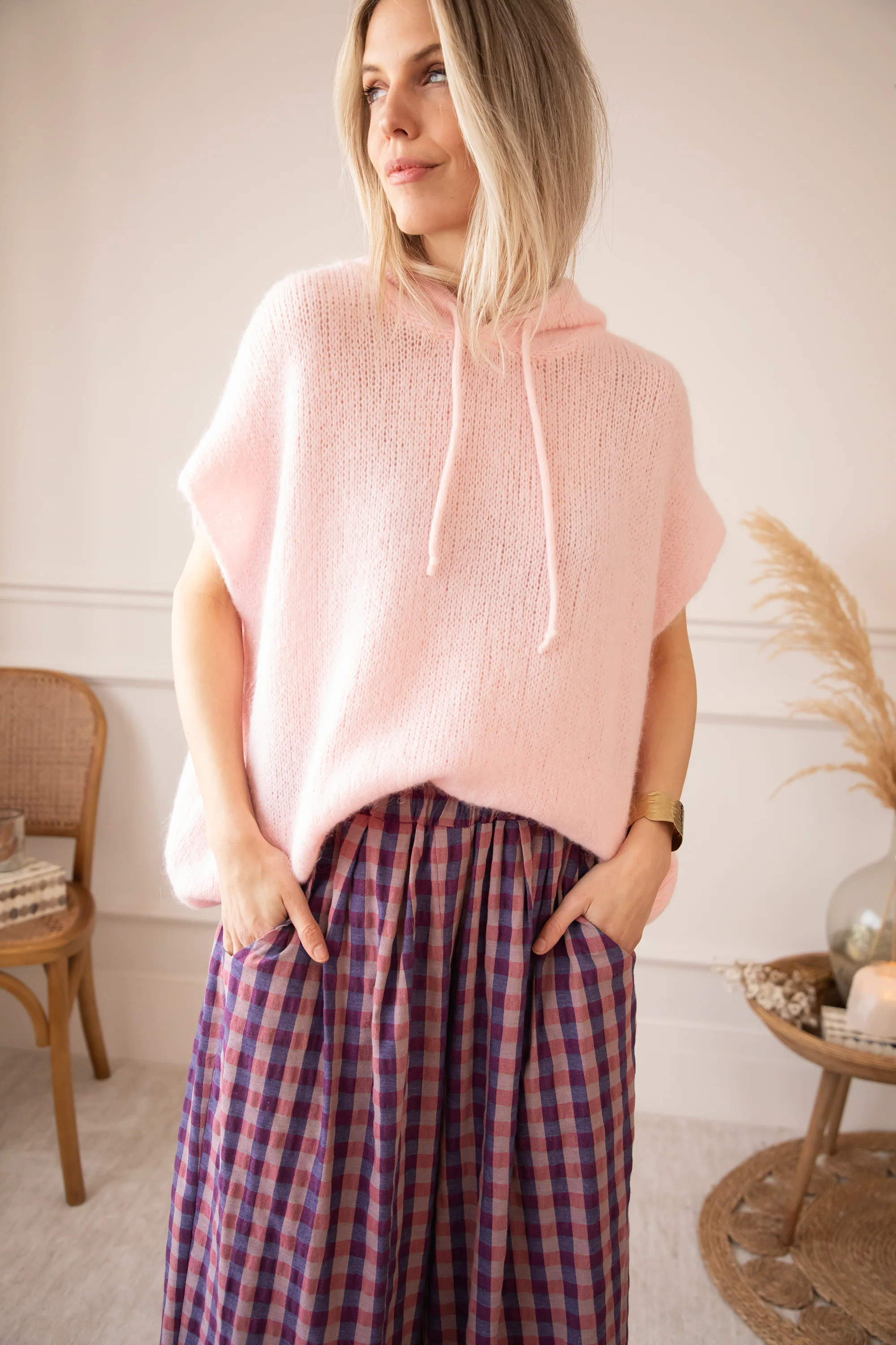 Sleeveless Ease Baby Pink - Trui - Image 6