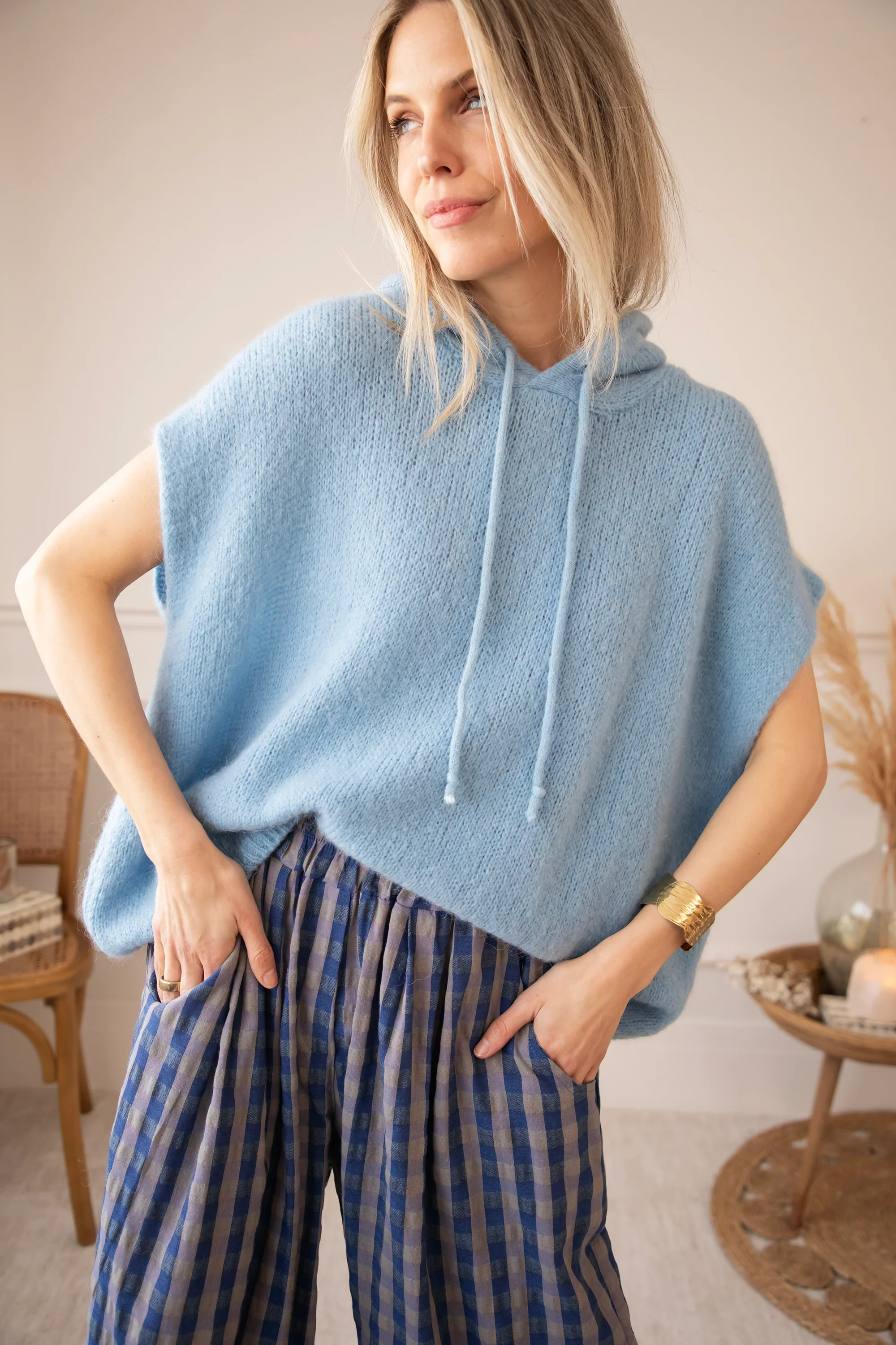 Sleeveless Ease Blue - Trui - Image 2