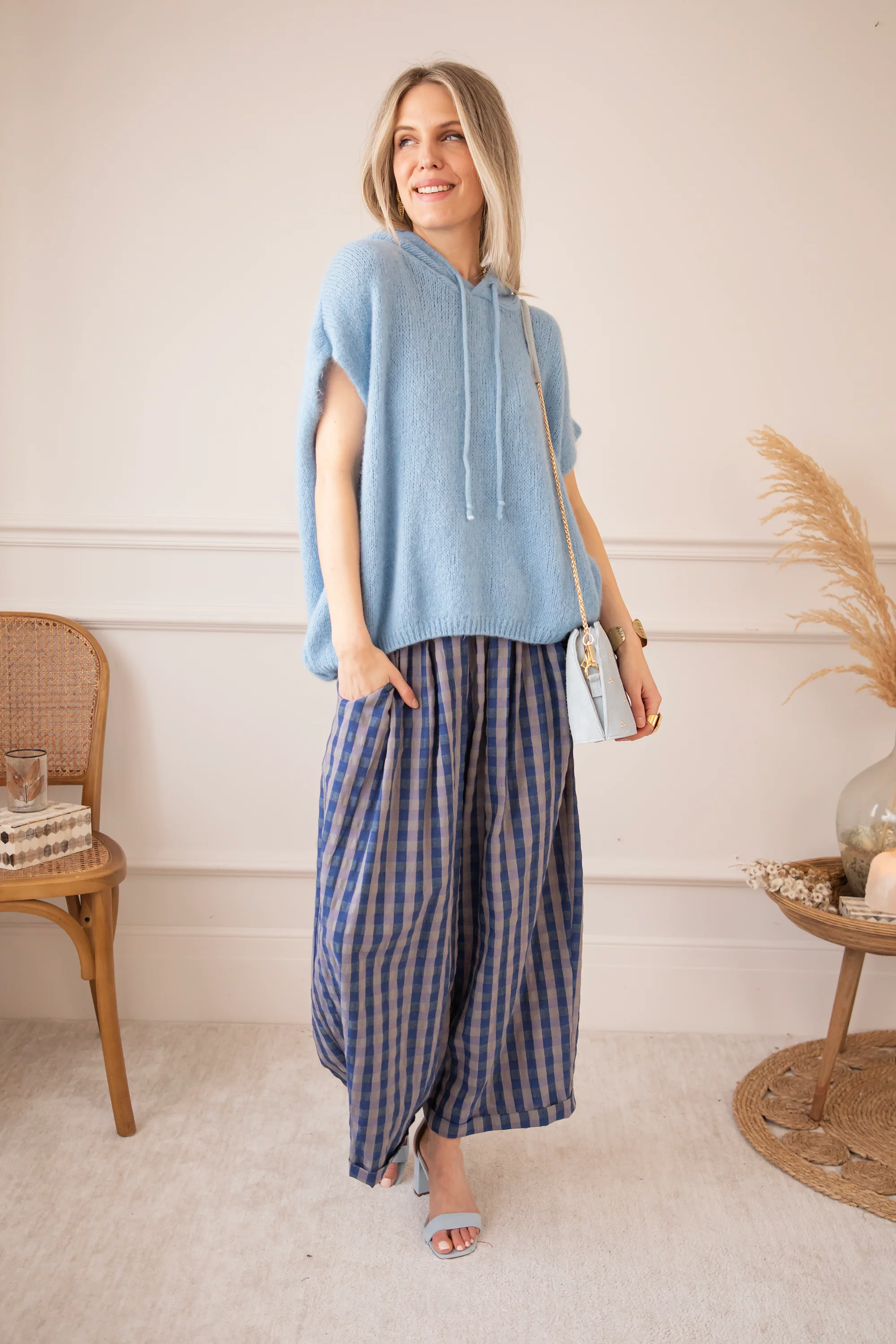 Sleeveless Ease Blue - Trui - Image 7