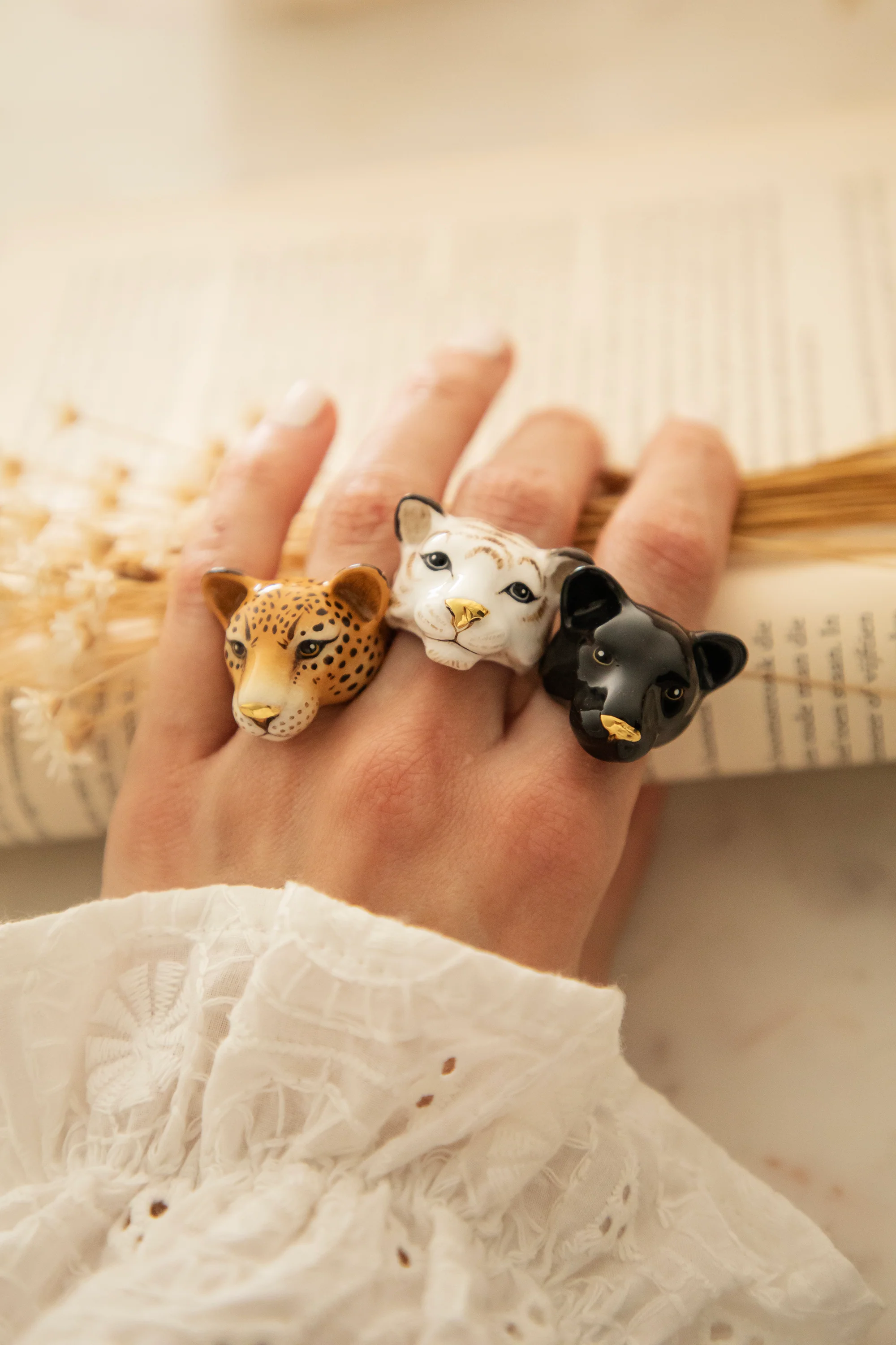 Snow Bengal White - Ring - Image 15