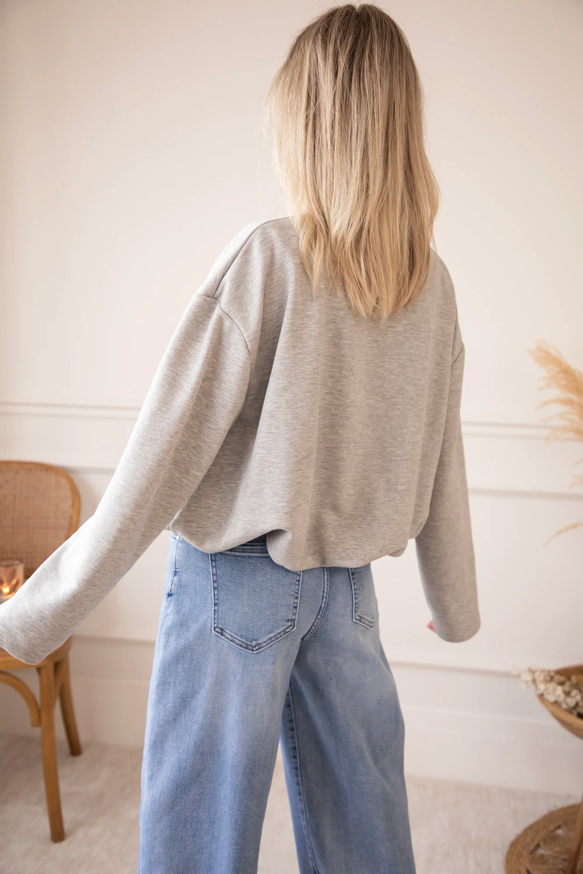 Soft Stretch Grey - Sweater - Image 6
