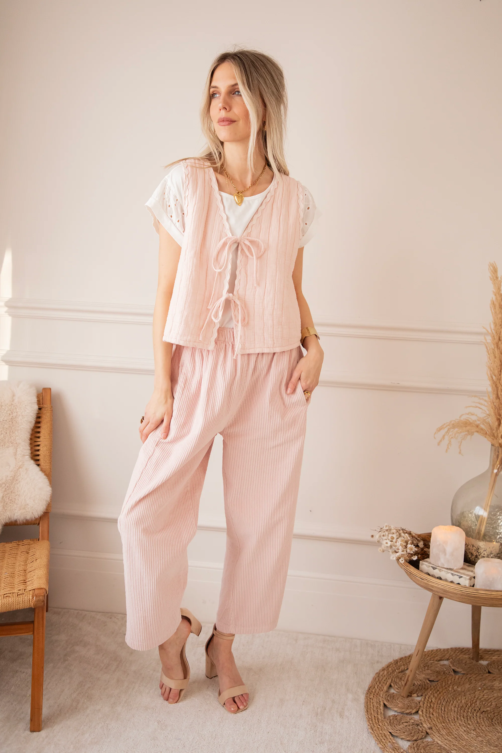 Soft Tetra Thoughts Soft Pink - Vest - Image 3
