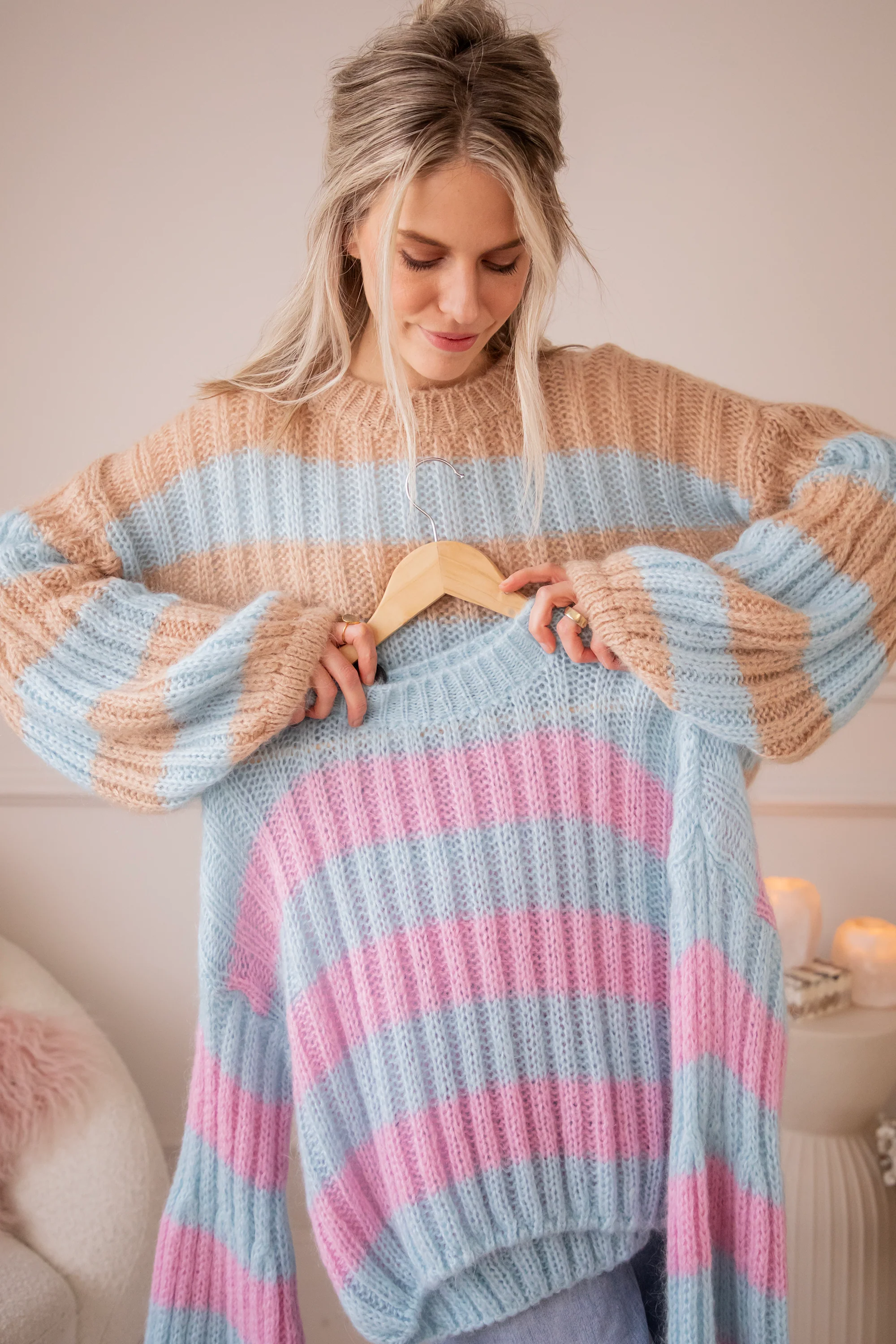 Sweet Softness Camel/Baby Blue - Trui - Image 14