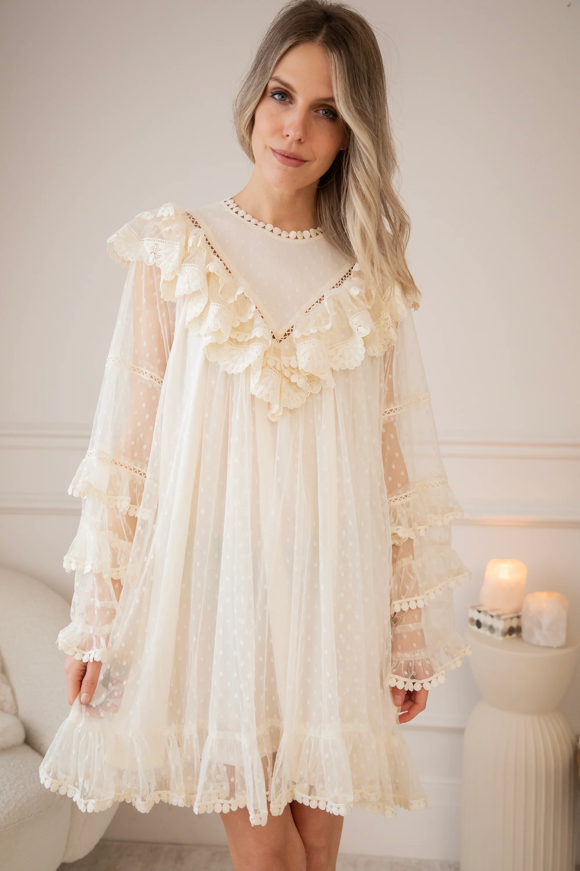 Tule Dreams Beige - Jurk - Image 3