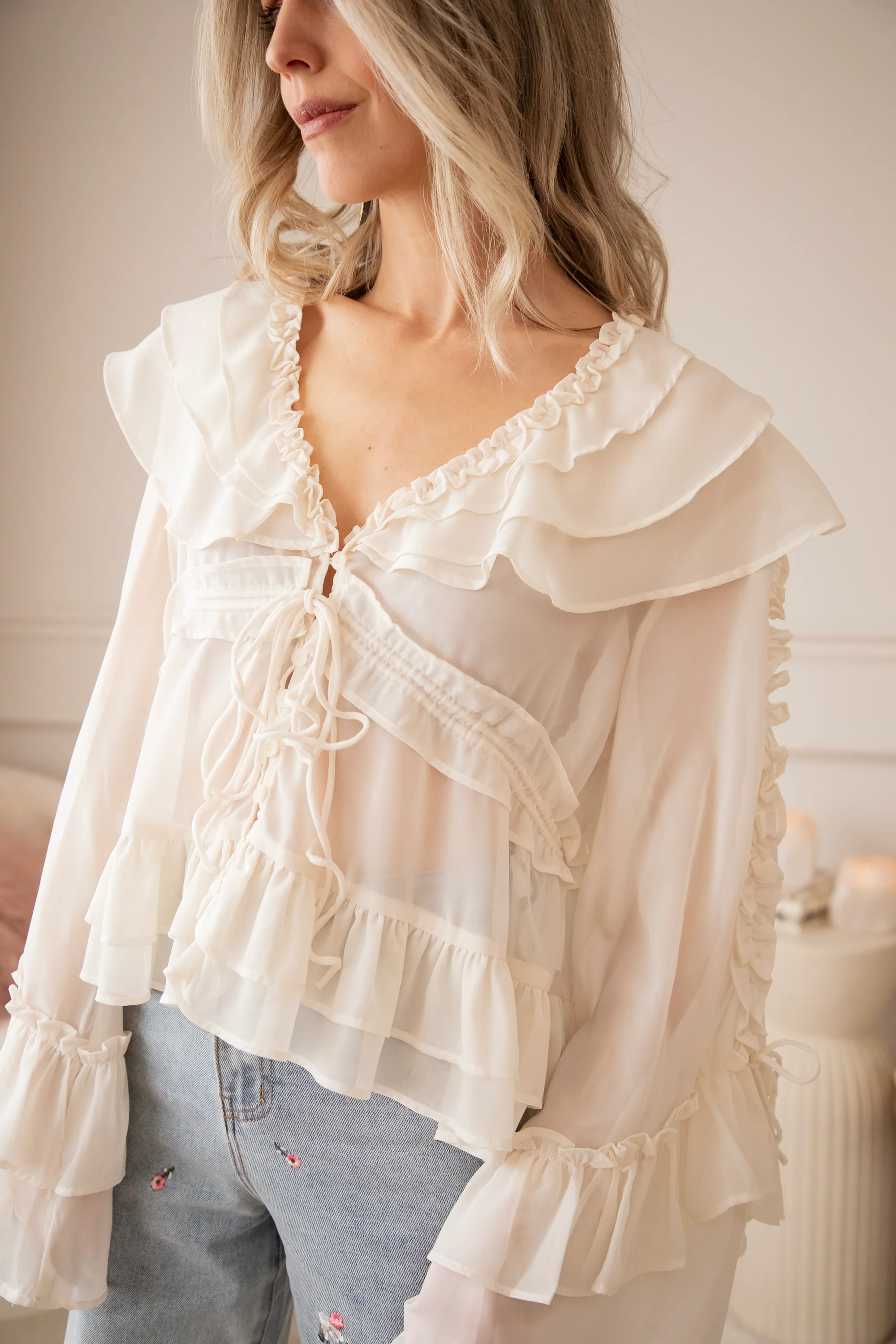 Volantina Beige - Blouse - Image 2