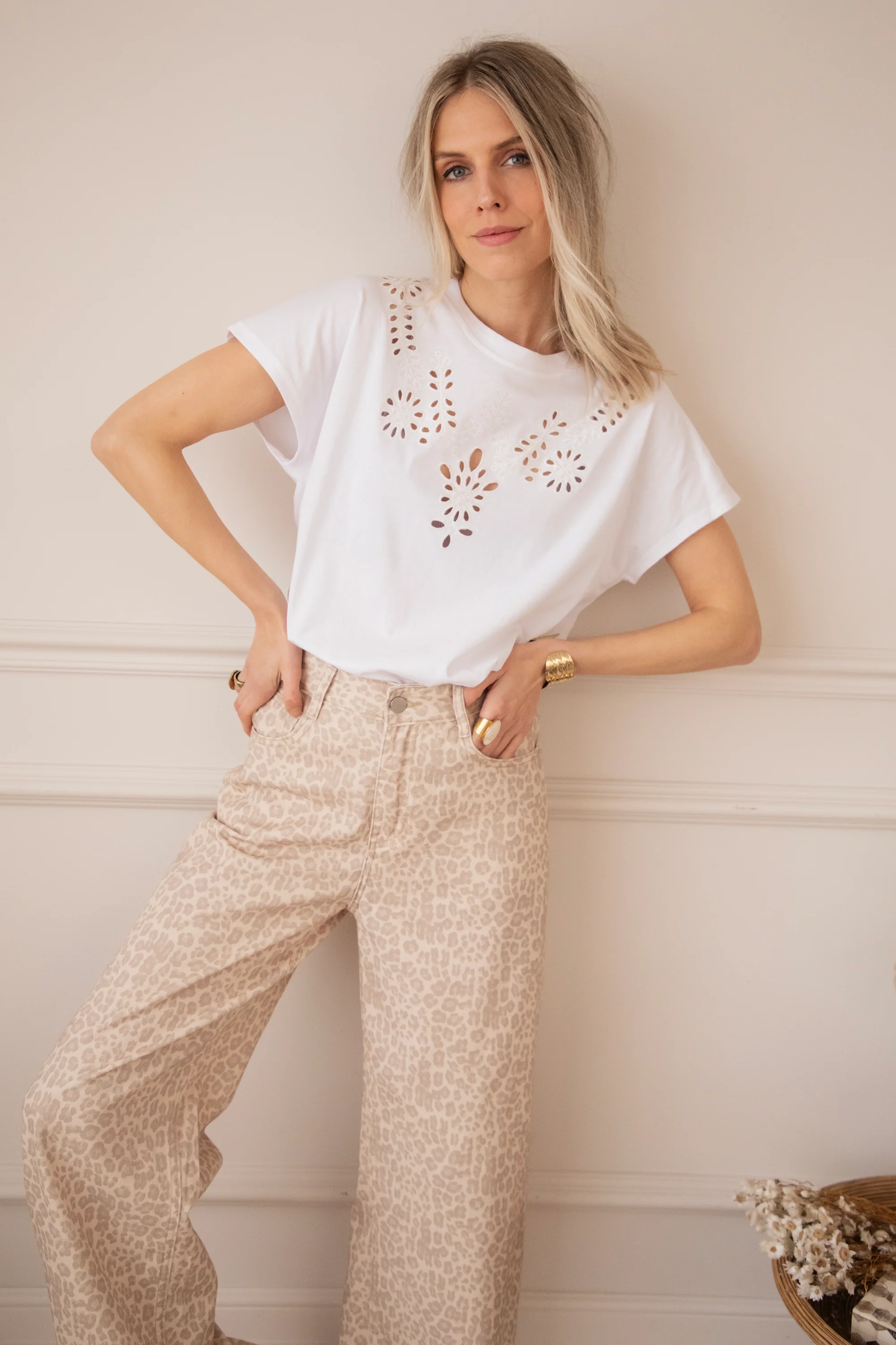 Whisper Of Embroidery Anglaise White - T-Shirt - Image 8