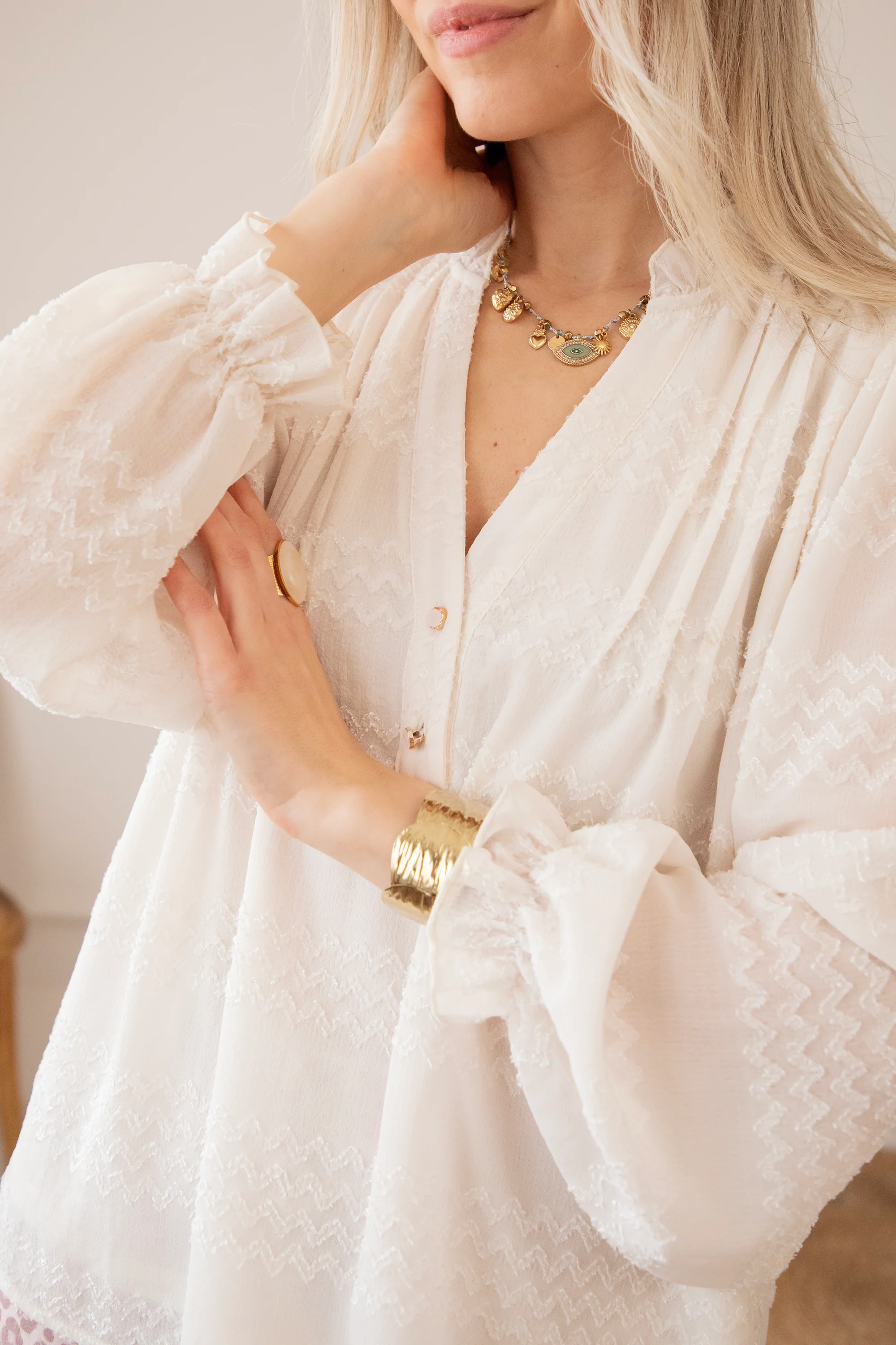 Whisper Waves Beige - Blouse - Image 3
