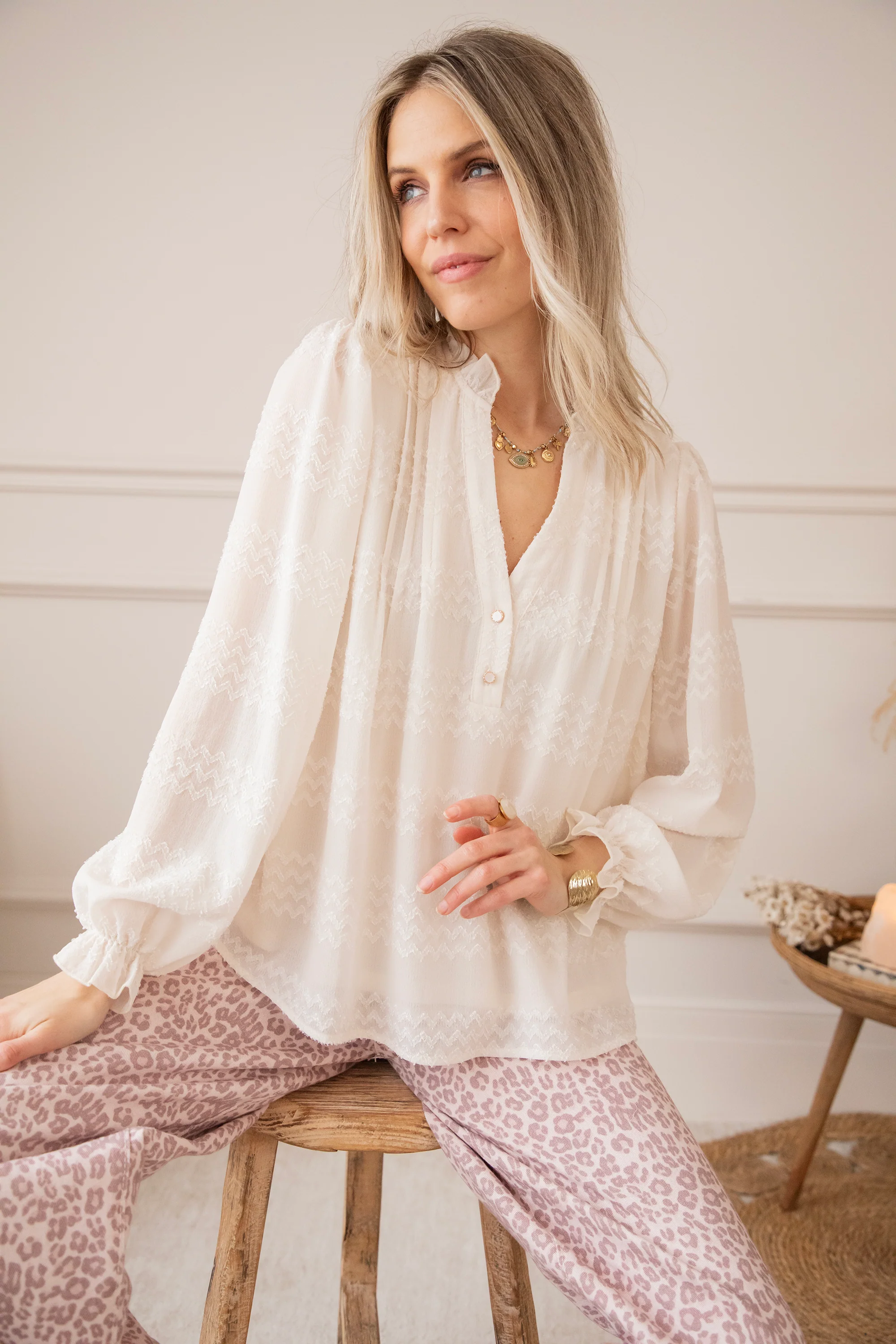 Whisper Waves Beige - Blouse - Image 4