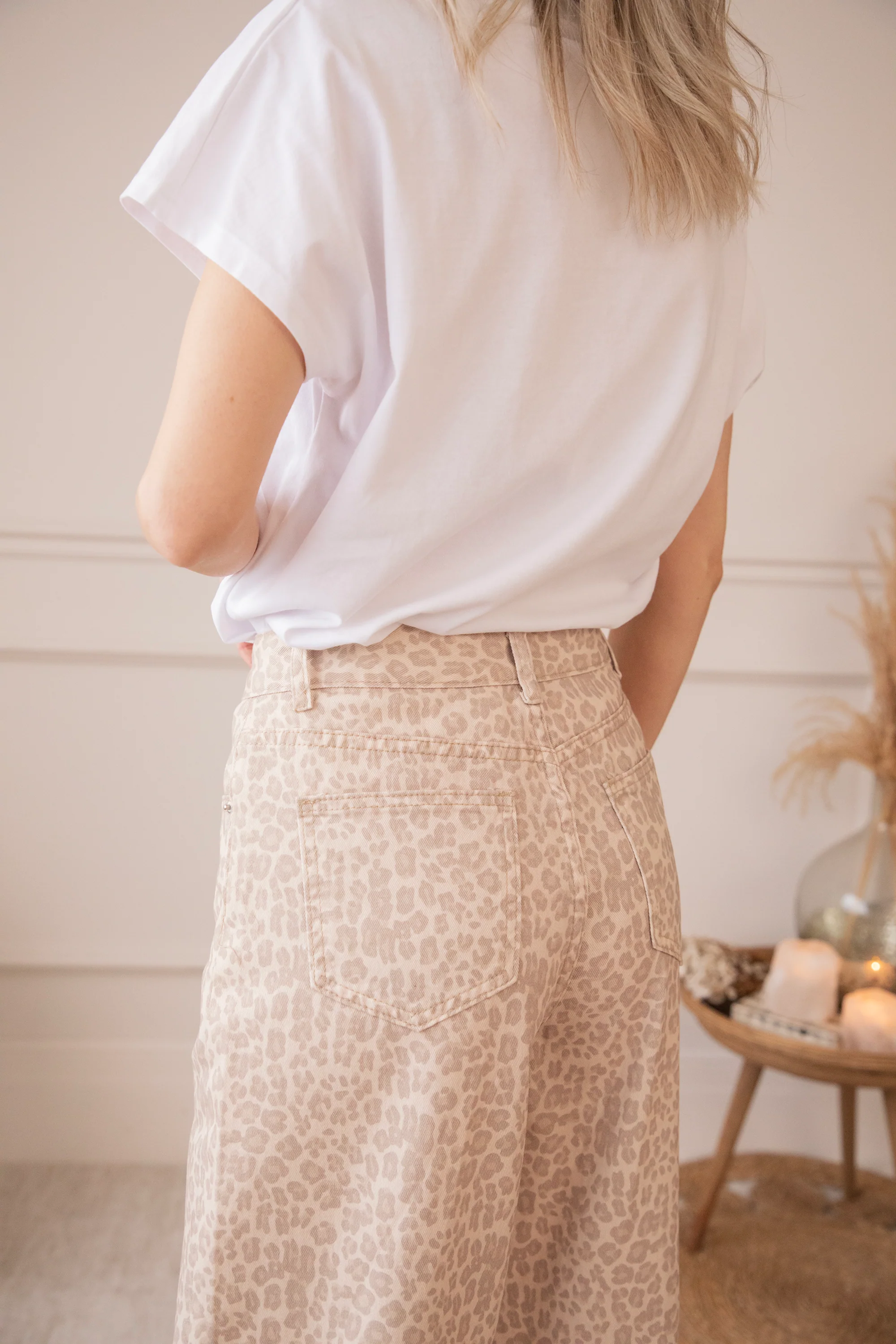 Wild Wide Beige - Jeans - Image 3