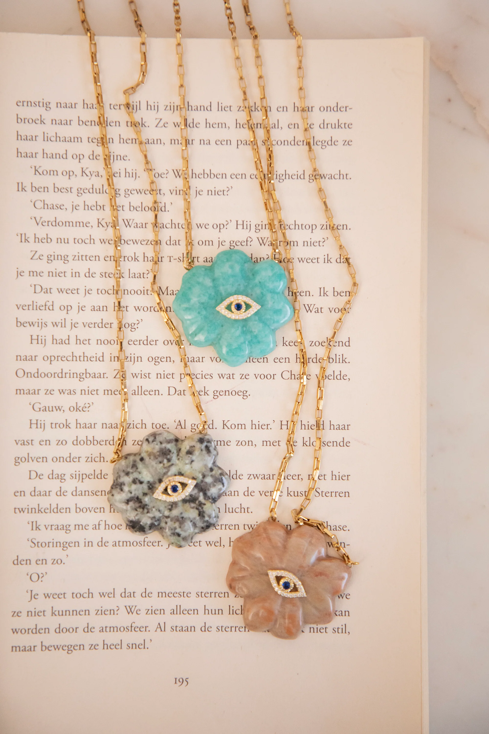 Your Crystal Guardian Brown/Red - Ketting - Image 4