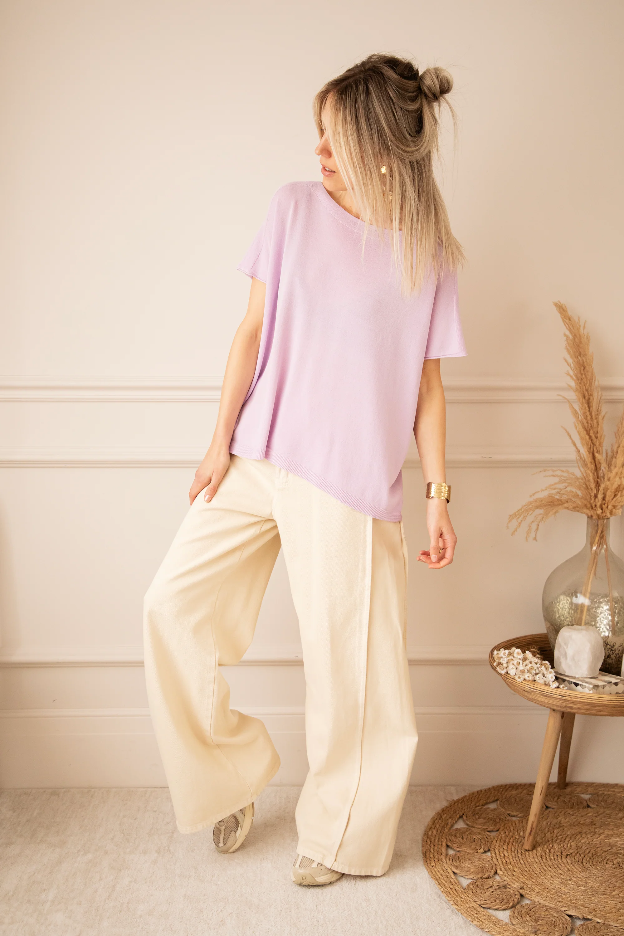 Yuna Lila - T-Shirt - Image 4