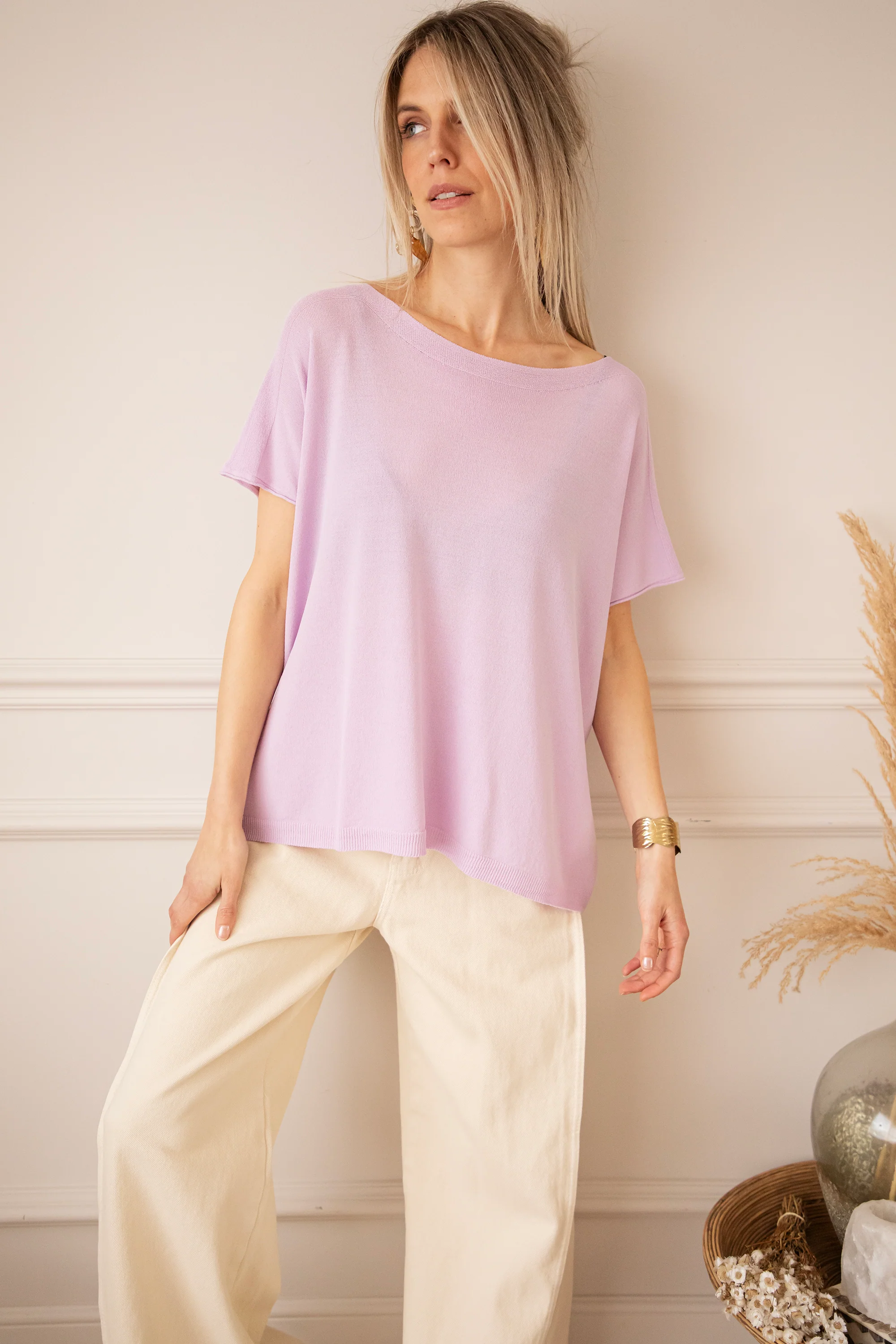 Yuna Lila - T-Shirt - Image 5