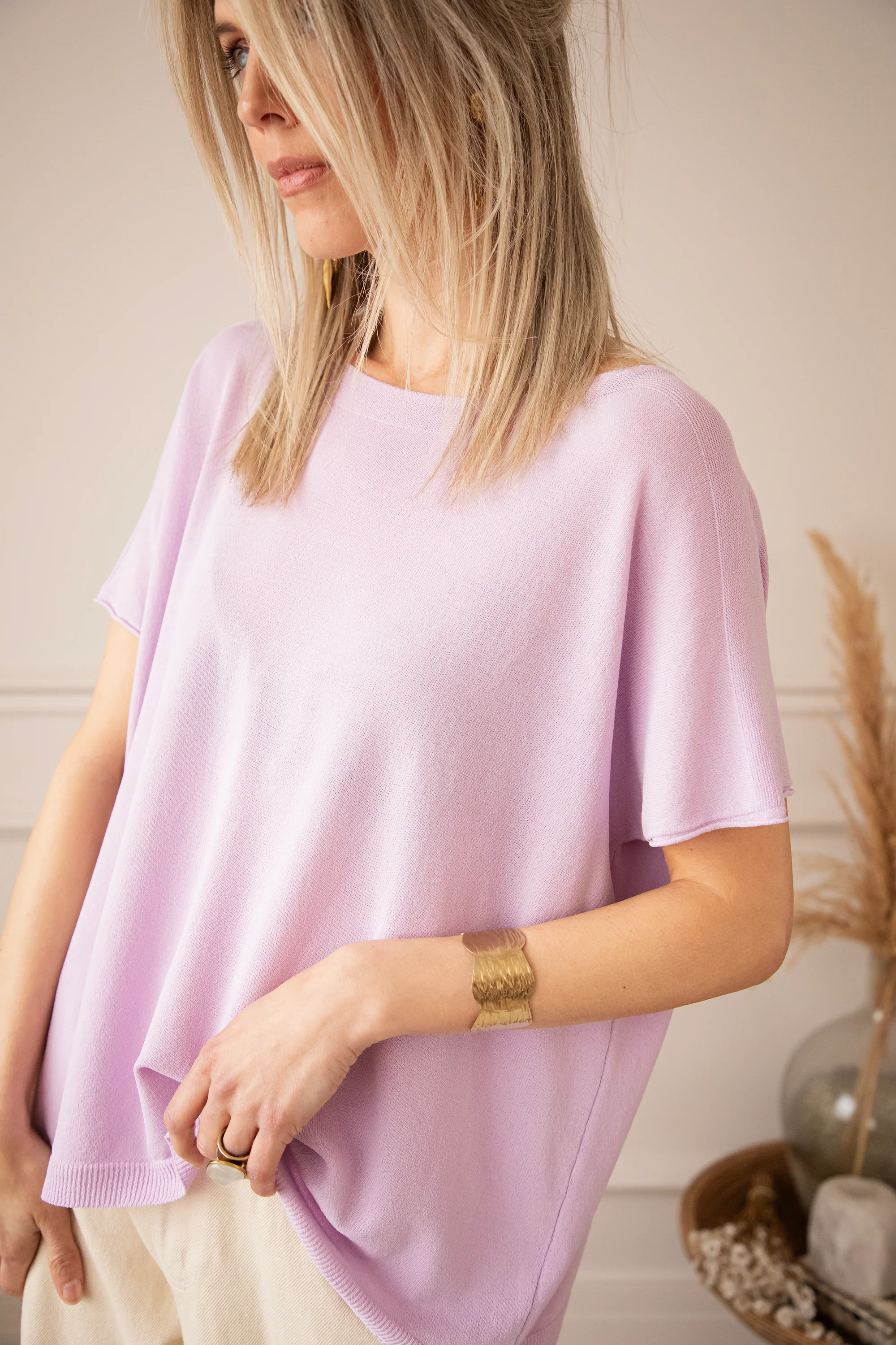 Yuna Lila - T-Shirt - Image 6
