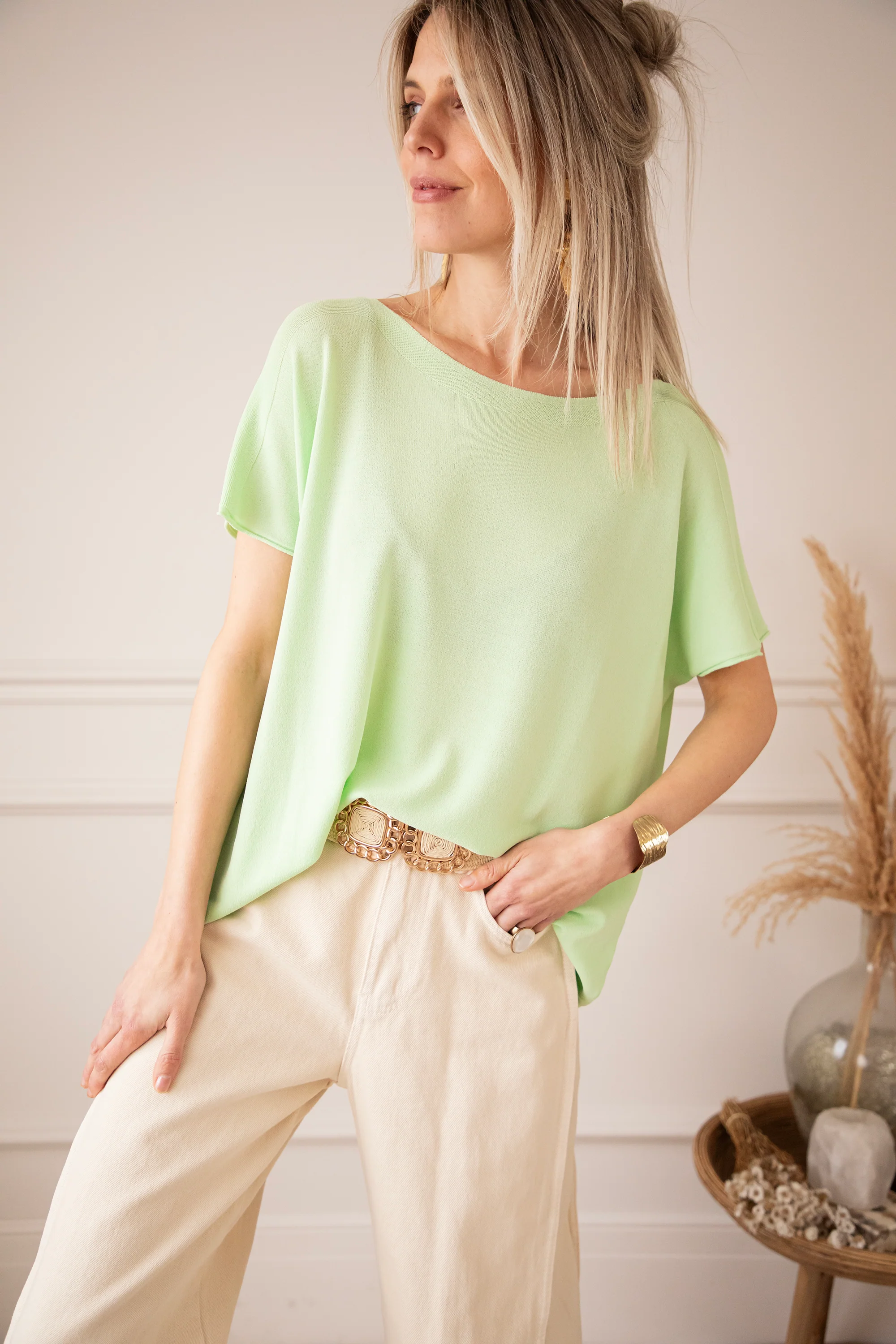 Yuna Lime - T-Shirt - Image 4