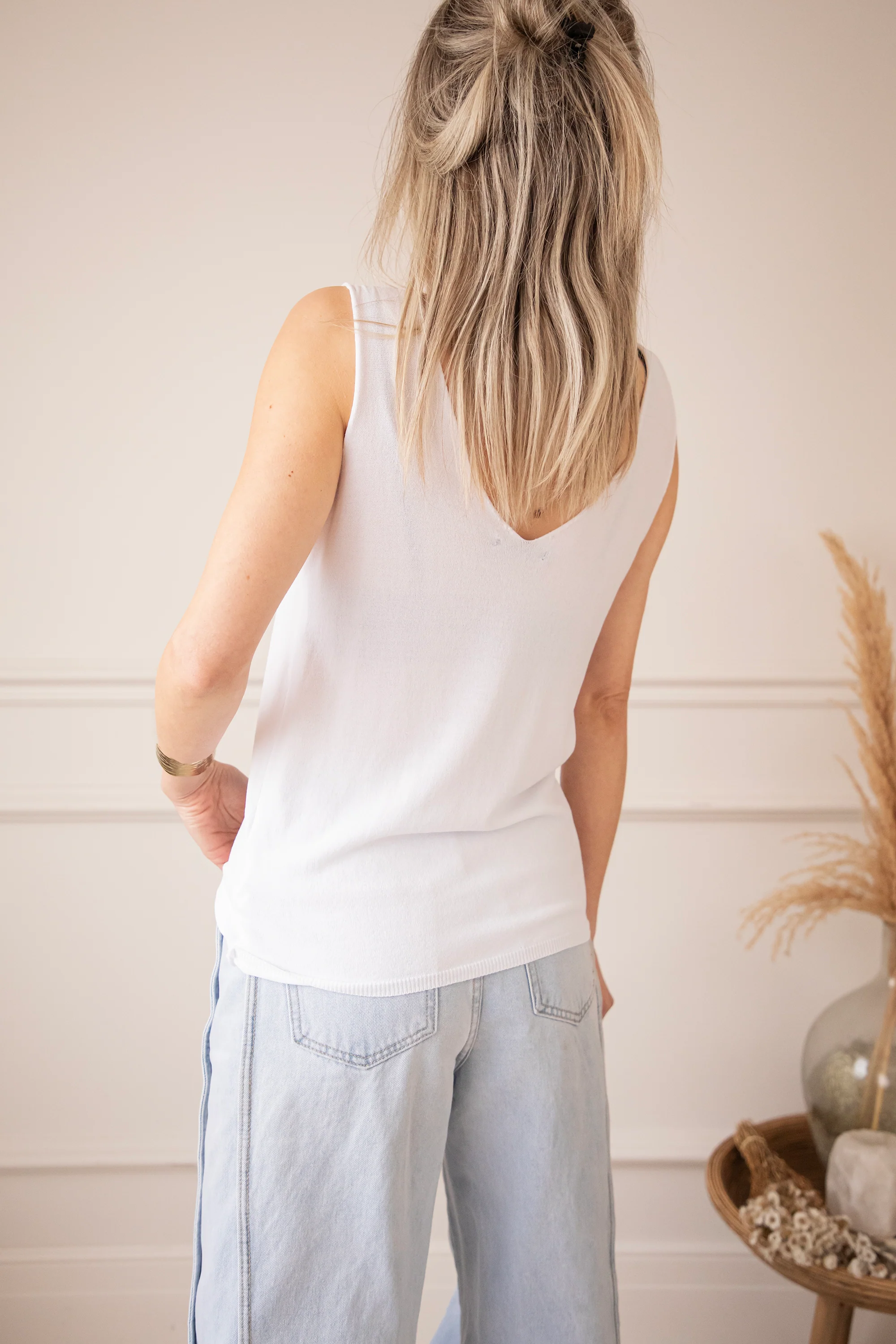 Yuna White - Top - Image 3